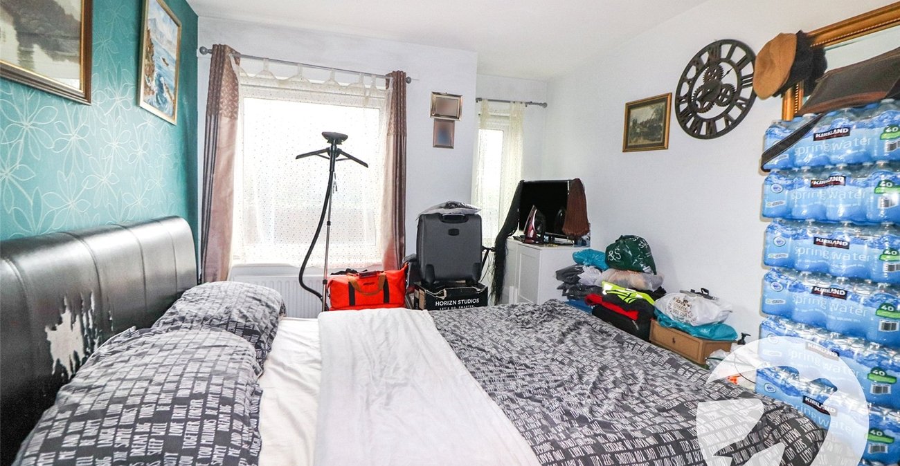 2 bedroom property for sale in Erith | Robinson Jackson
