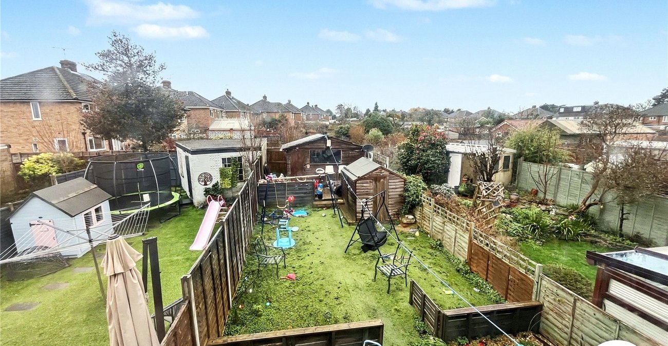 3 bedroom house for sale in Wainscott | Robinson Michael & Jackson