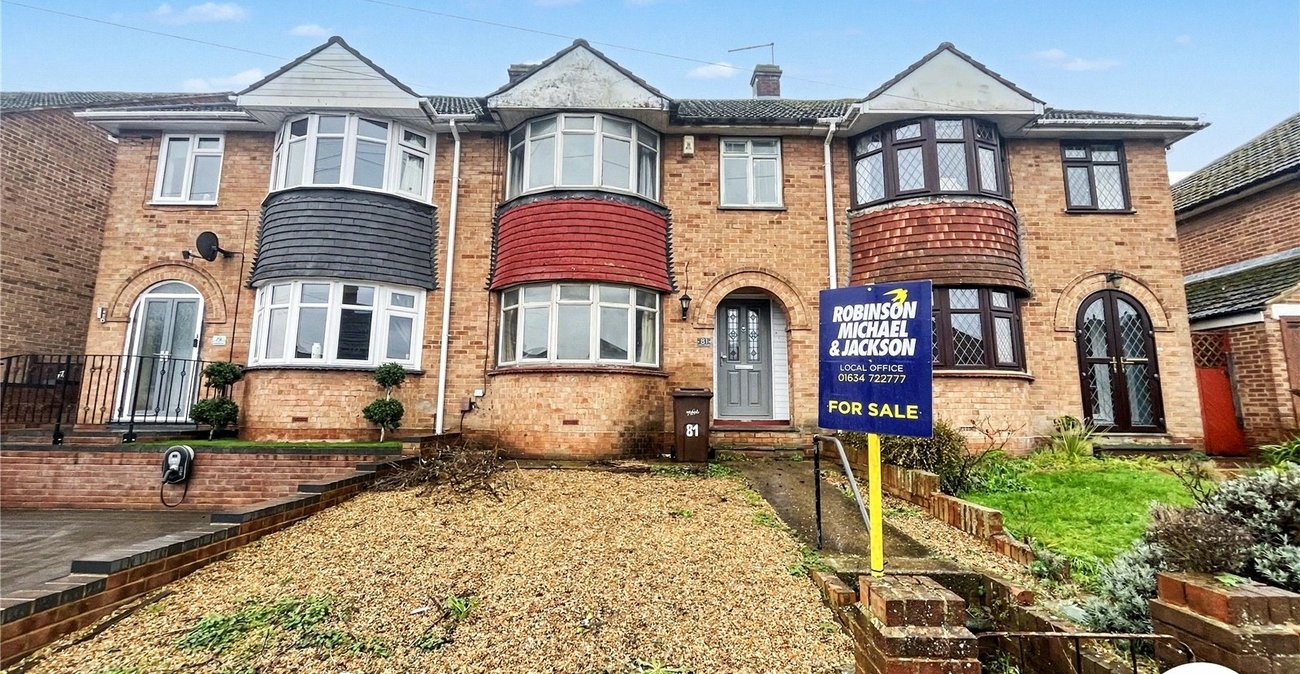 3 bedroom house for sale in Wainscott | Robinson Michael & Jackson