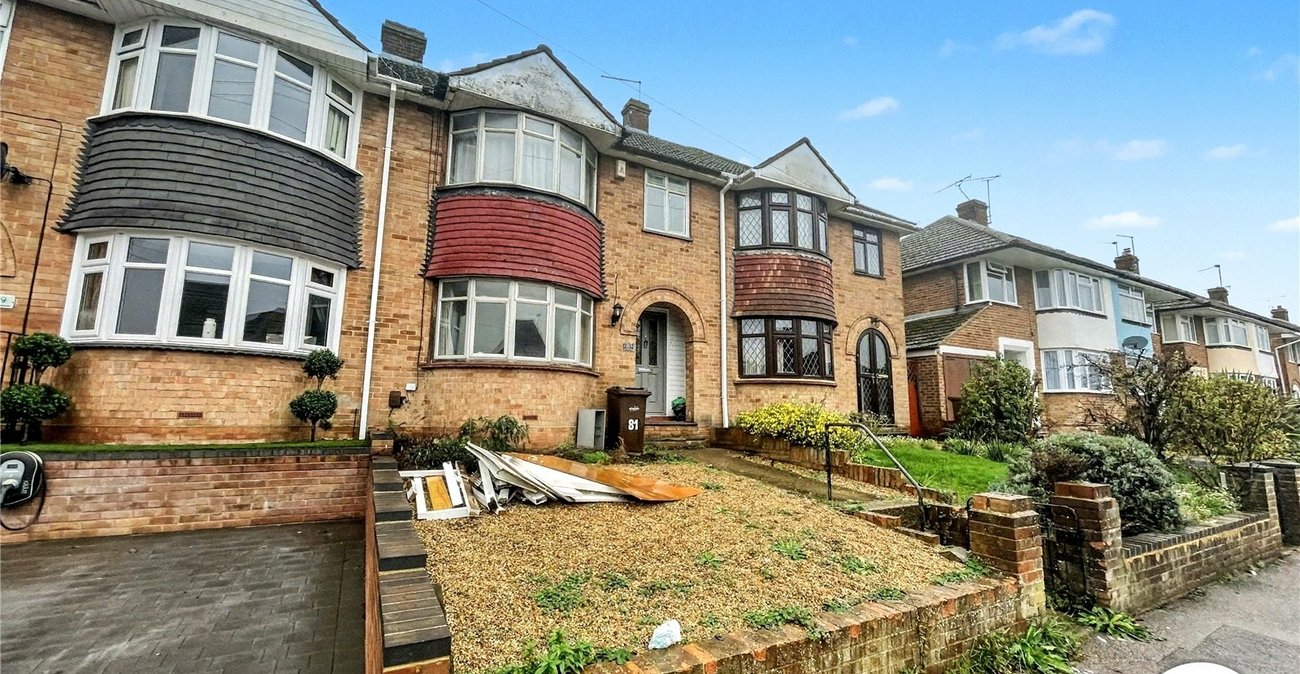 3 bedroom house to rent in Wainscott | Robinson Michael & Jackson