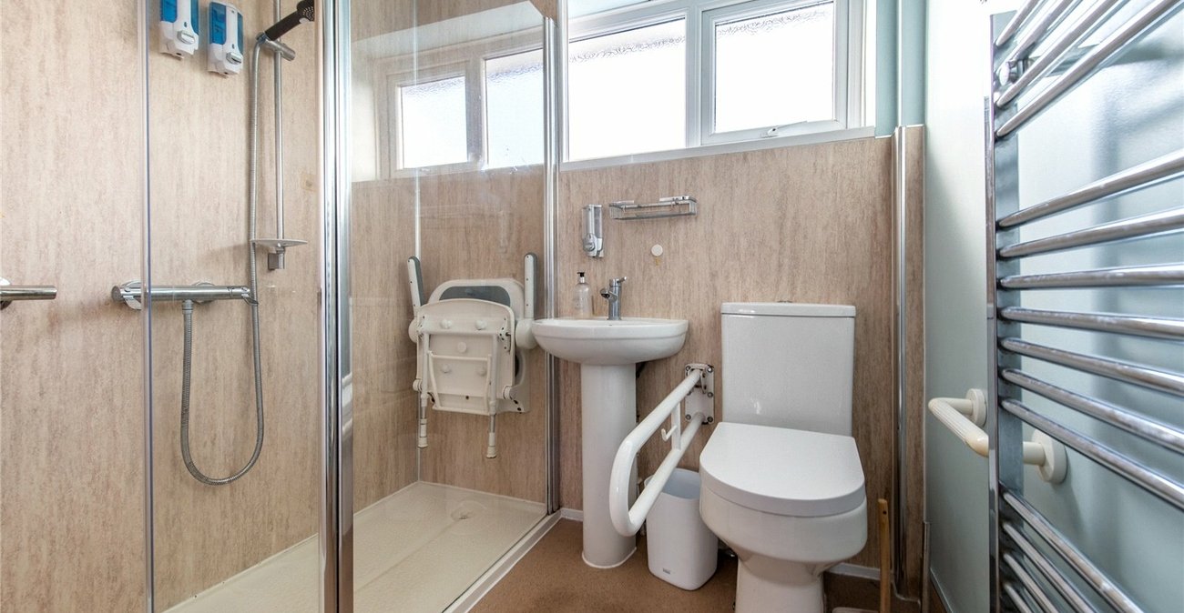 3 bedroom house for sale in Wainscott | Robinson Michael & Jackson