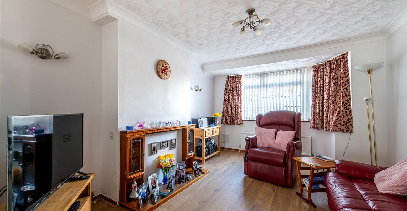 3 bedroom house for sale in Wainscott | Robinson Michael & Jackson