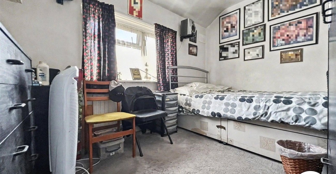 3 bedroom house for sale in Rochester | Robinson Michael & Jackson