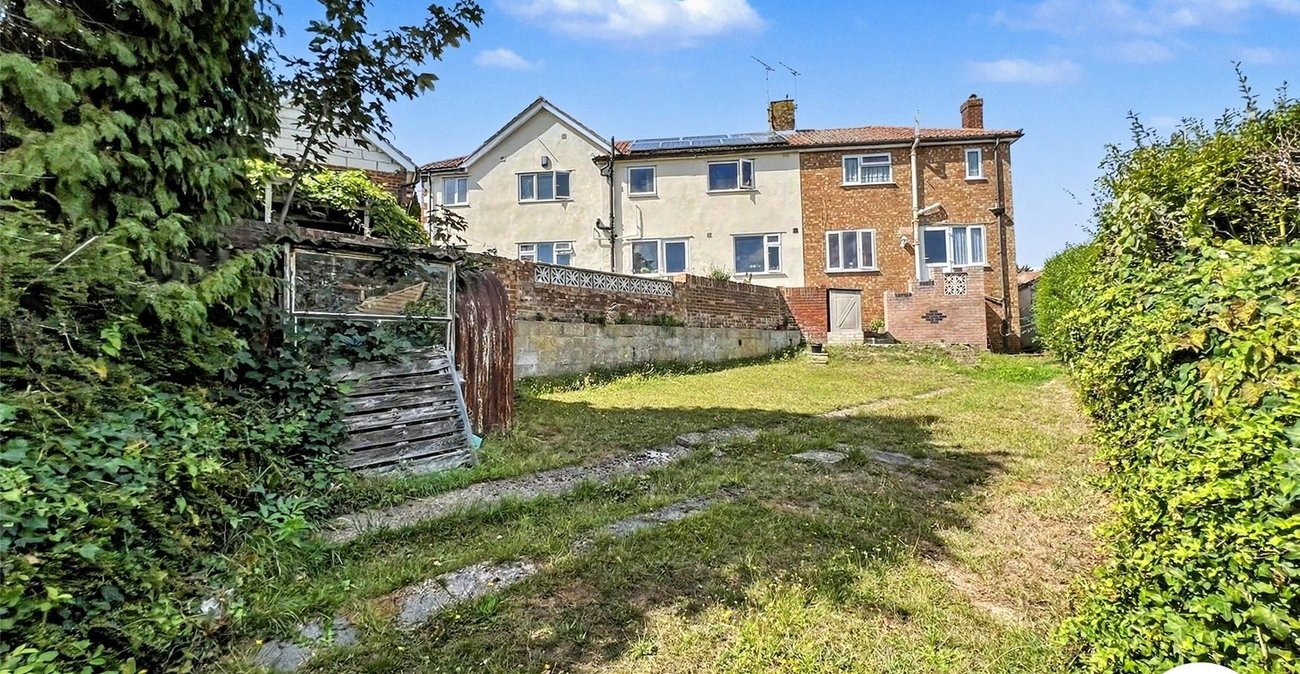 3 bedroom house for sale in Rochester | Robinson Michael & Jackson