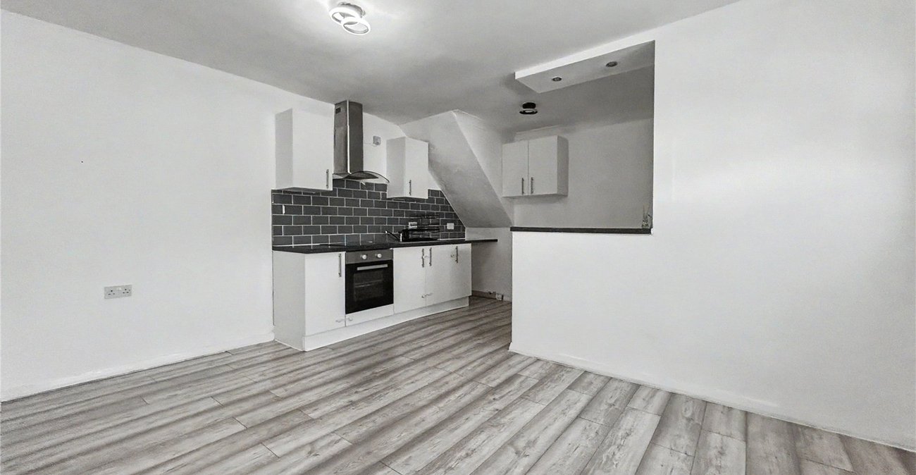 2 bedroom house for sale in Gillingham | Robinson Michael & Jackson