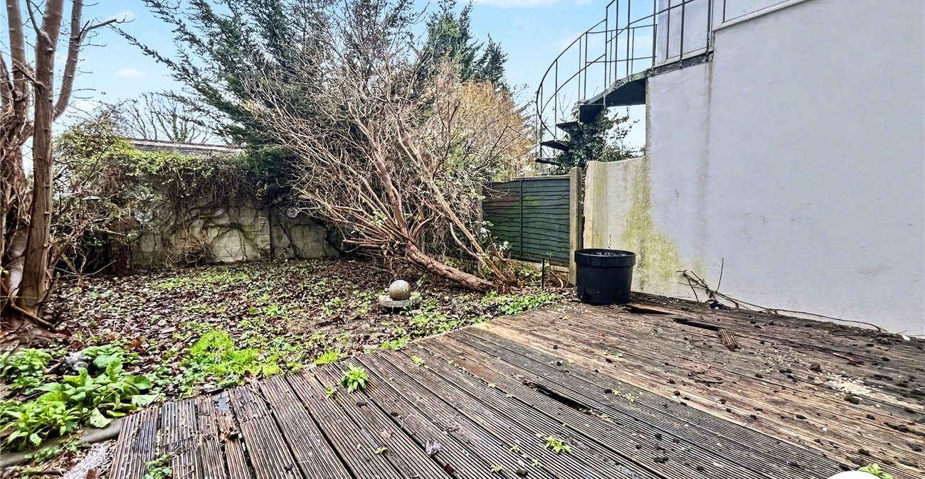 5 bedroom house for sale in Rochester | Robinson Michael & Jackson