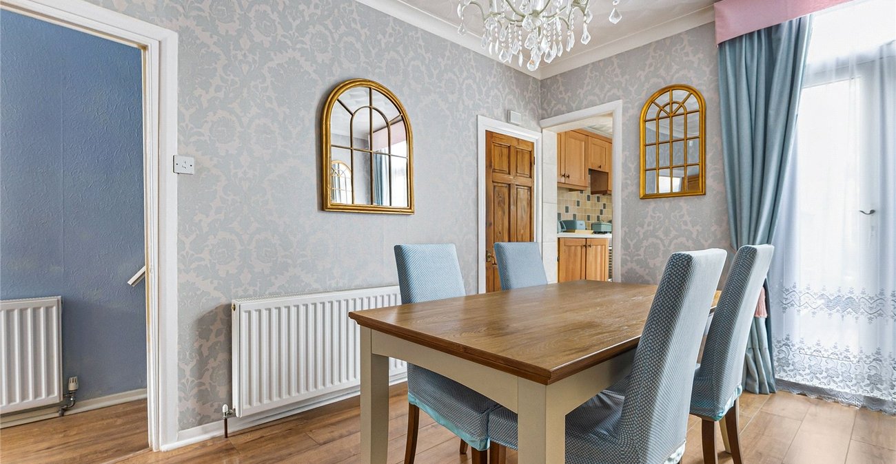 3 bedroom house for sale in Rochester | Robinson Michael & Jackson
