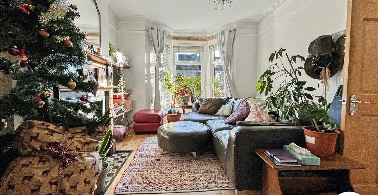 3 bedroom house for sale in Strood | Robinson Michael & Jackson