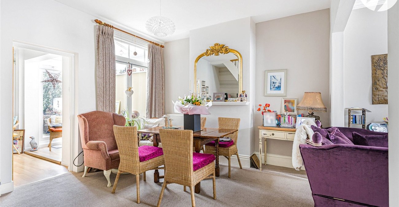 3 bedroom house for sale in Strood | Robinson Michael & Jackson