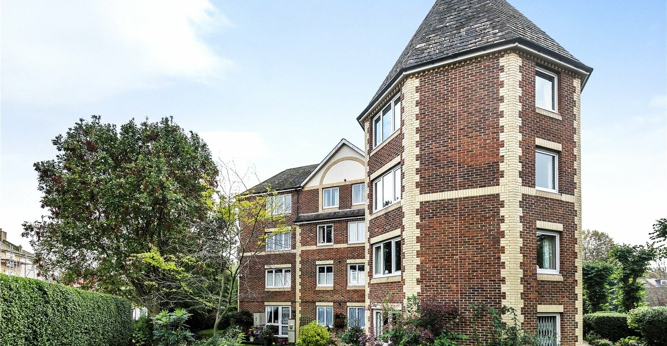 1 bedroom property for sale in Sydenham | Robinson Jackson