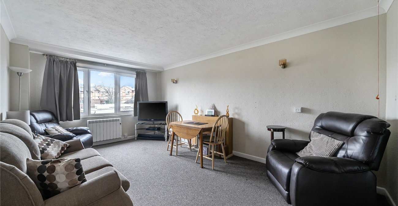 1 bedroom property for sale in Sydenham | Robinson Jackson