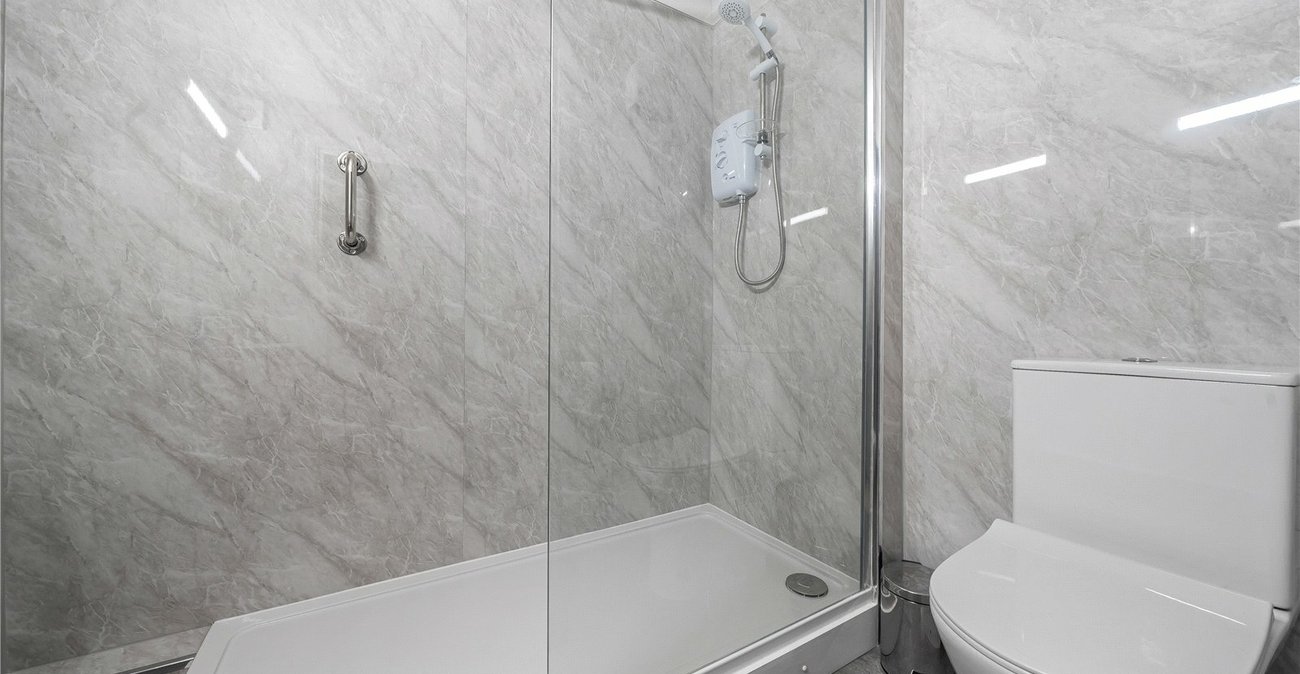 1 bedroom property for sale in Sydenham | Robinson Jackson