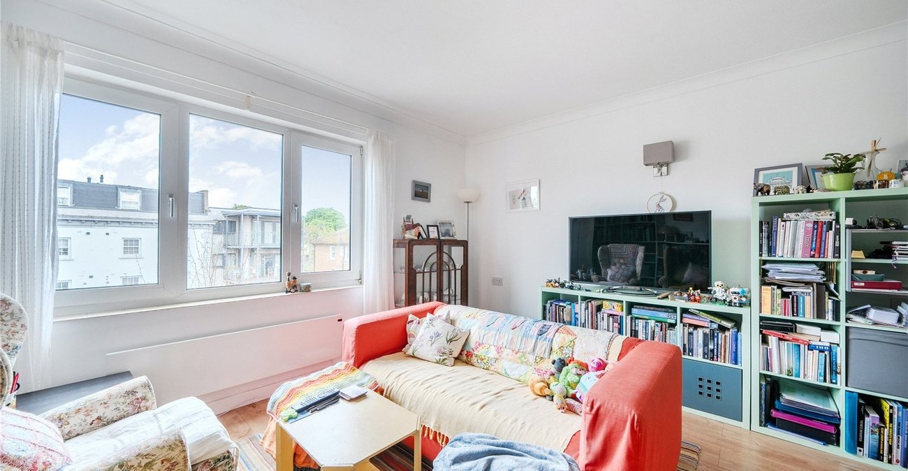 1 bedroom property for sale in Sydenham | Robinson Jackson