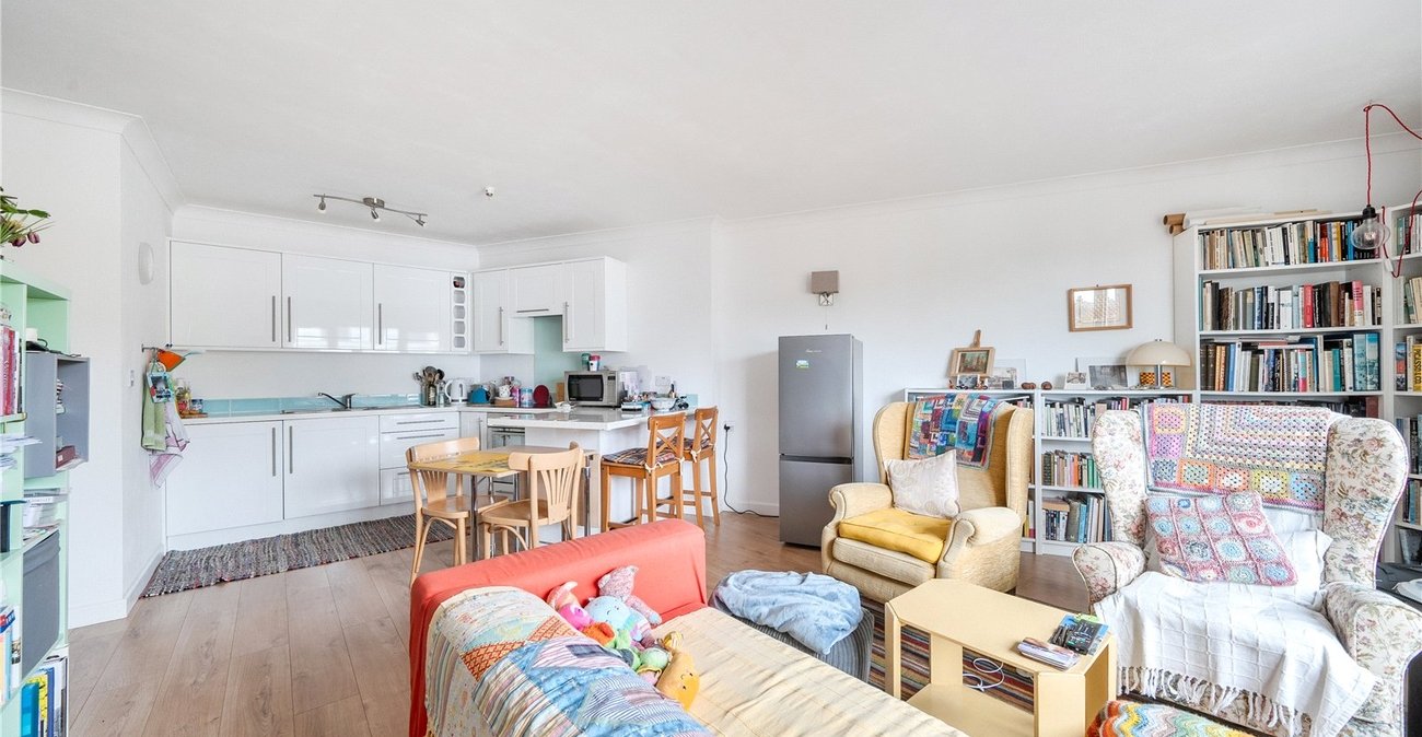 1 bedroom property for sale in Sydenham | Robinson Jackson