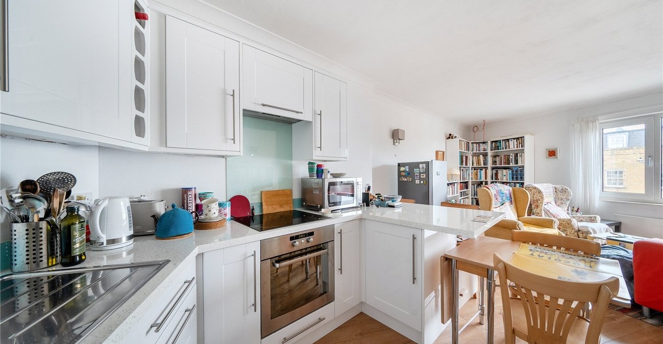 1 bedroom property for sale in Sydenham | Robinson Jackson