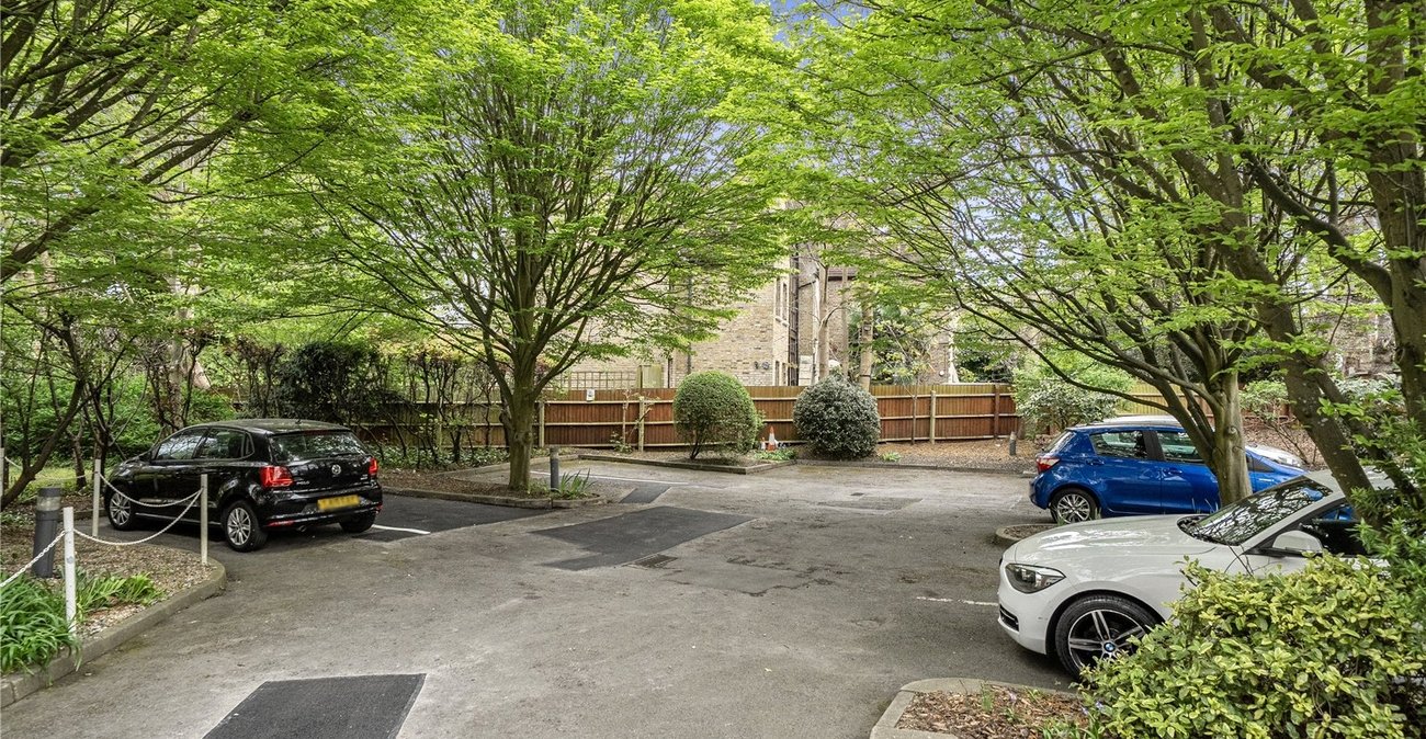 1 bedroom property for sale in Sydenham | Robinson Jackson