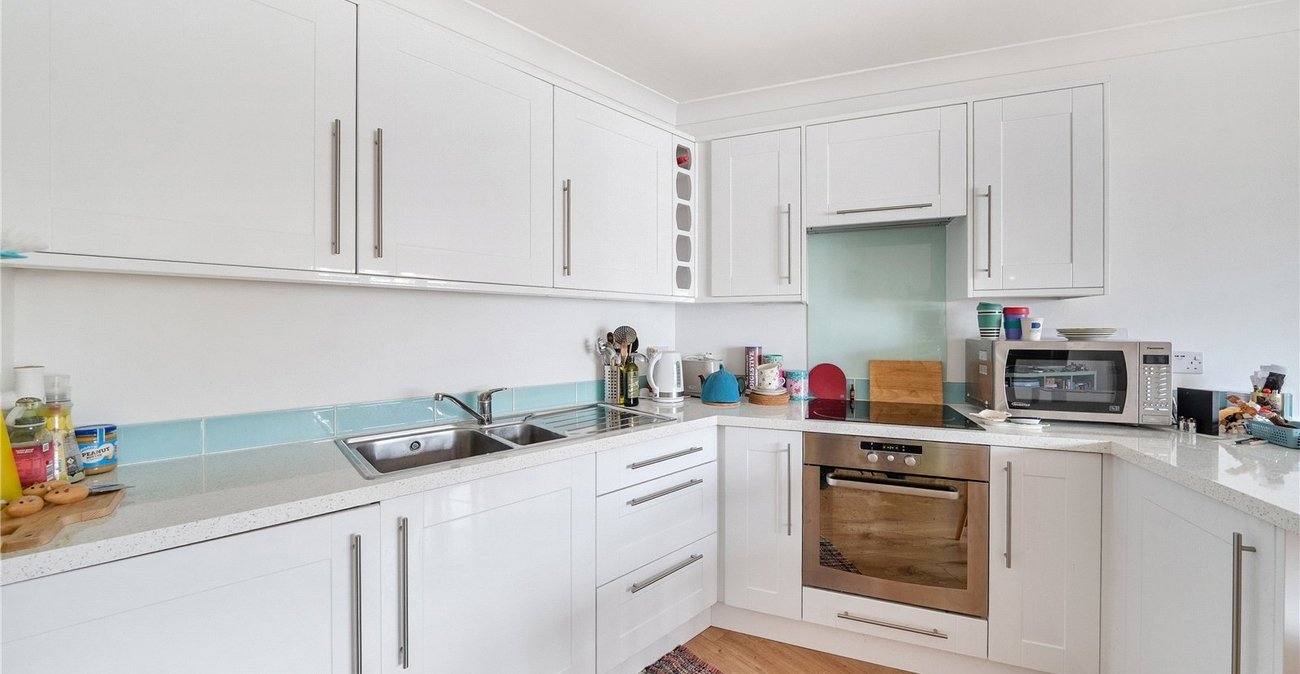 1 bedroom property for sale in Sydenham | Robinson Jackson