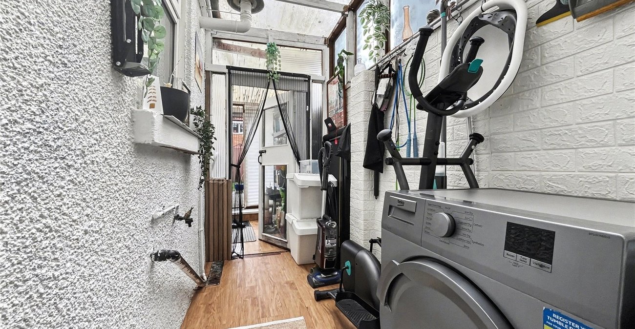 3 bedroom house for sale in Gillingham | Robinson Michael & Jackson