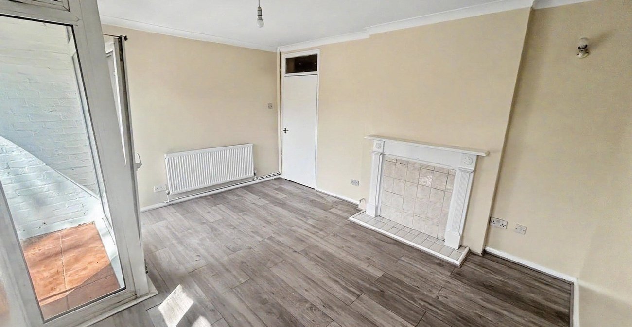 3 bedroom property for sale in Welling | Robinson Jackson