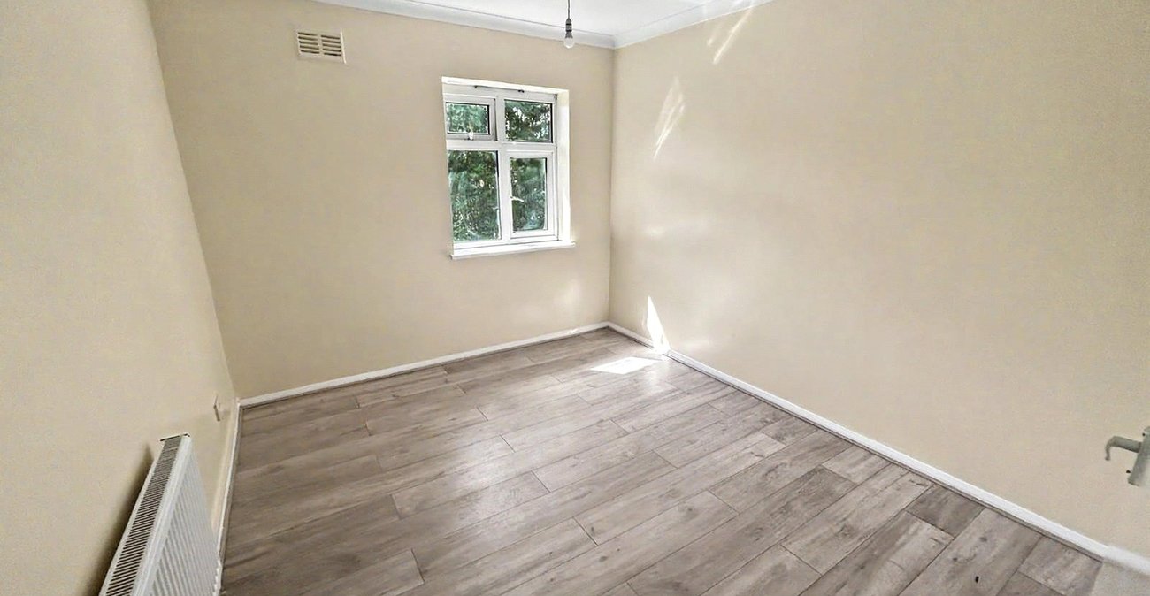 3 bedroom property for sale in Welling | Robinson Jackson