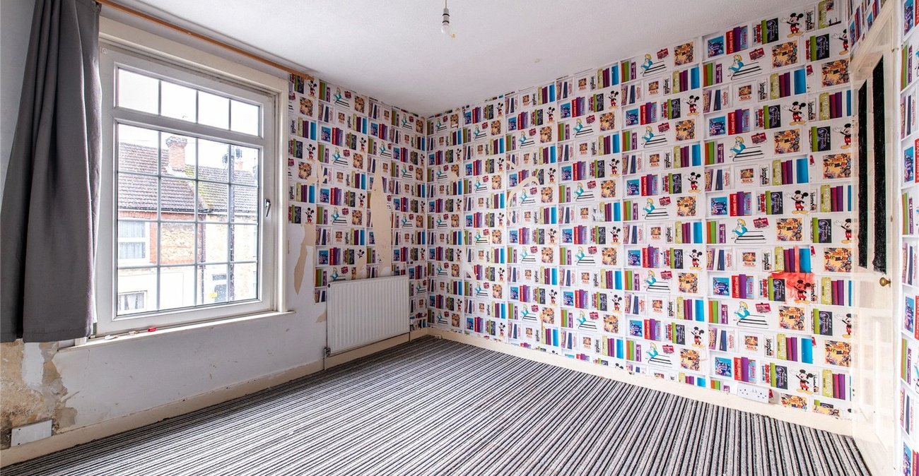 2 bedroom house for sale in Maidstone | Robinson Michael & Jackson