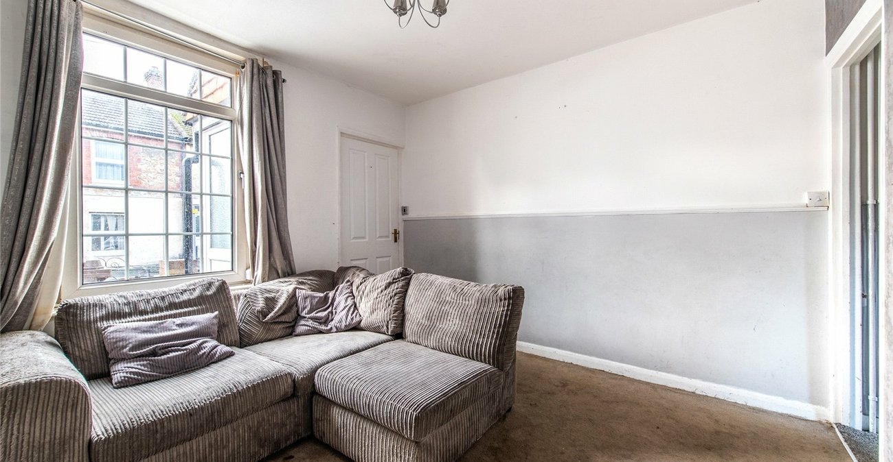 2 bedroom house for sale in Maidstone | Robinson Michael & Jackson