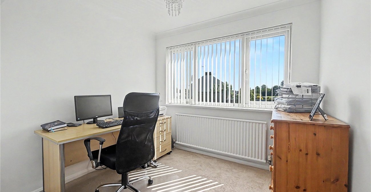 5 bedroom bungalow for sale in Gillingham | Robinson Michael & Jackson