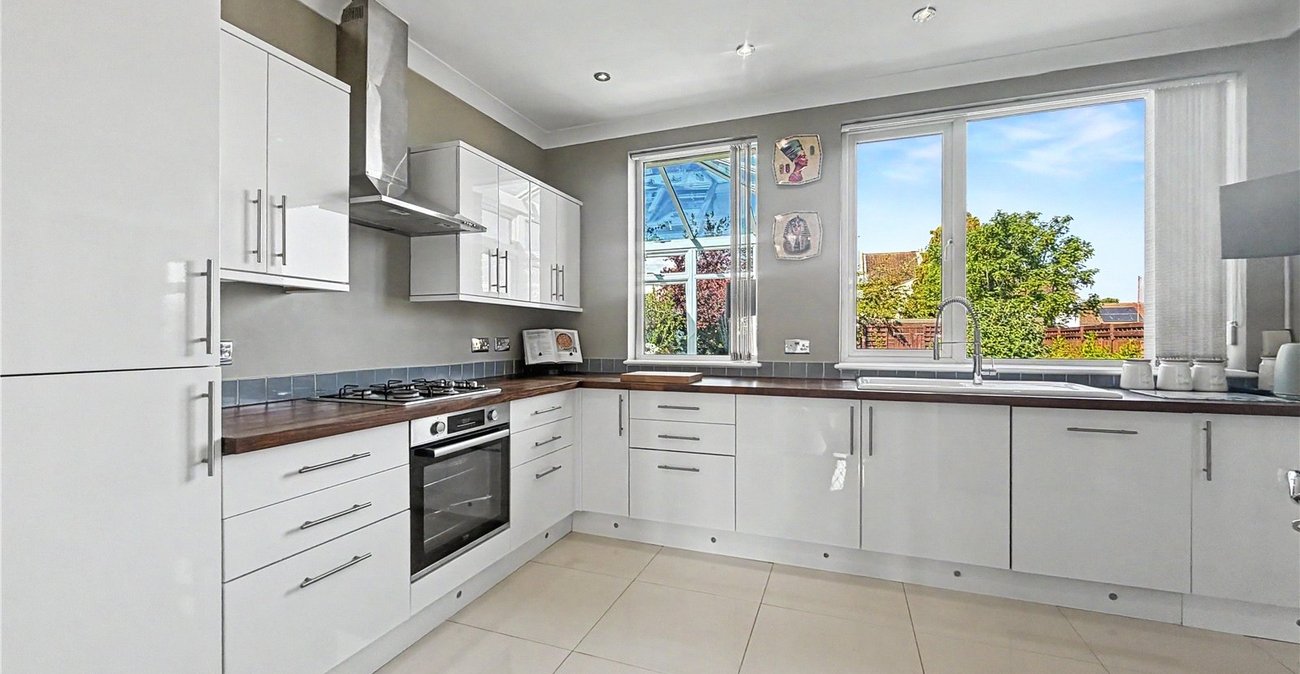 5 bedroom bungalow for sale in Gillingham | Robinson Michael & Jackson