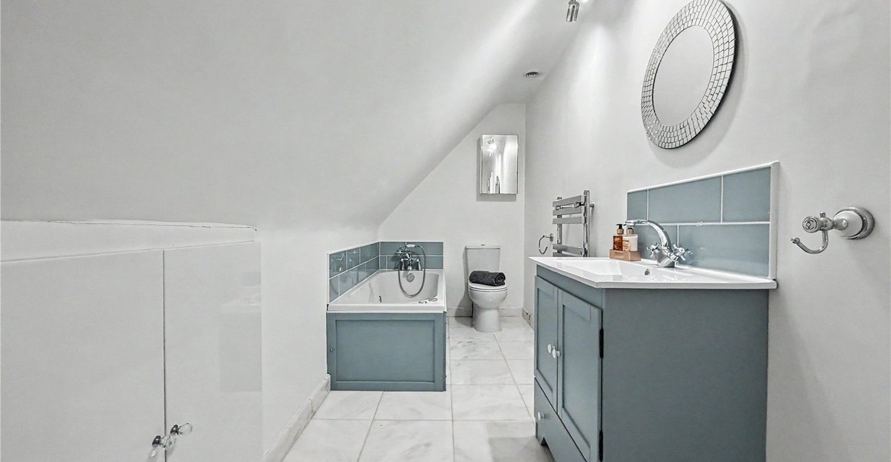 5 bedroom bungalow for sale in Gillingham | Robinson Michael & Jackson