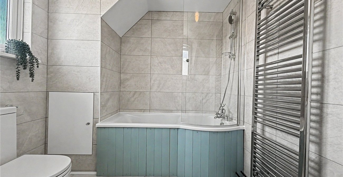 5 bedroom bungalow for sale in Gillingham | Robinson Michael & Jackson