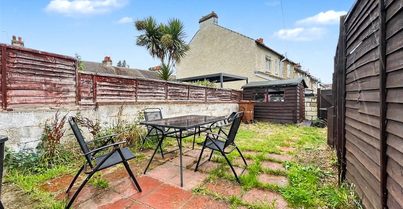 3 bedroom house for sale in Gillingham | Robinson Michael & Jackson
