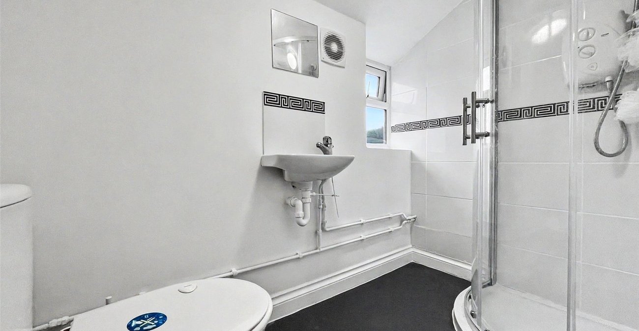3 bedroom house for sale in Gillingham | Robinson Michael & Jackson