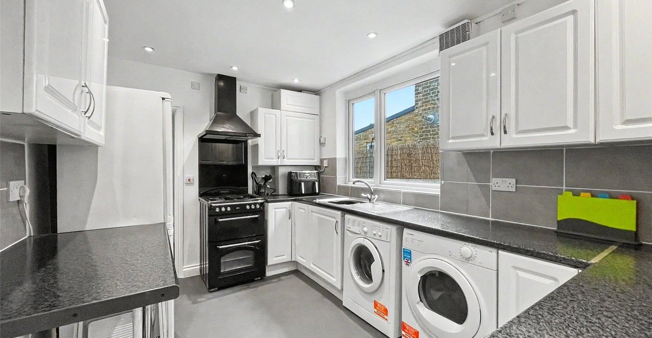3 bedroom house for sale in Gillingham | Robinson Michael & Jackson