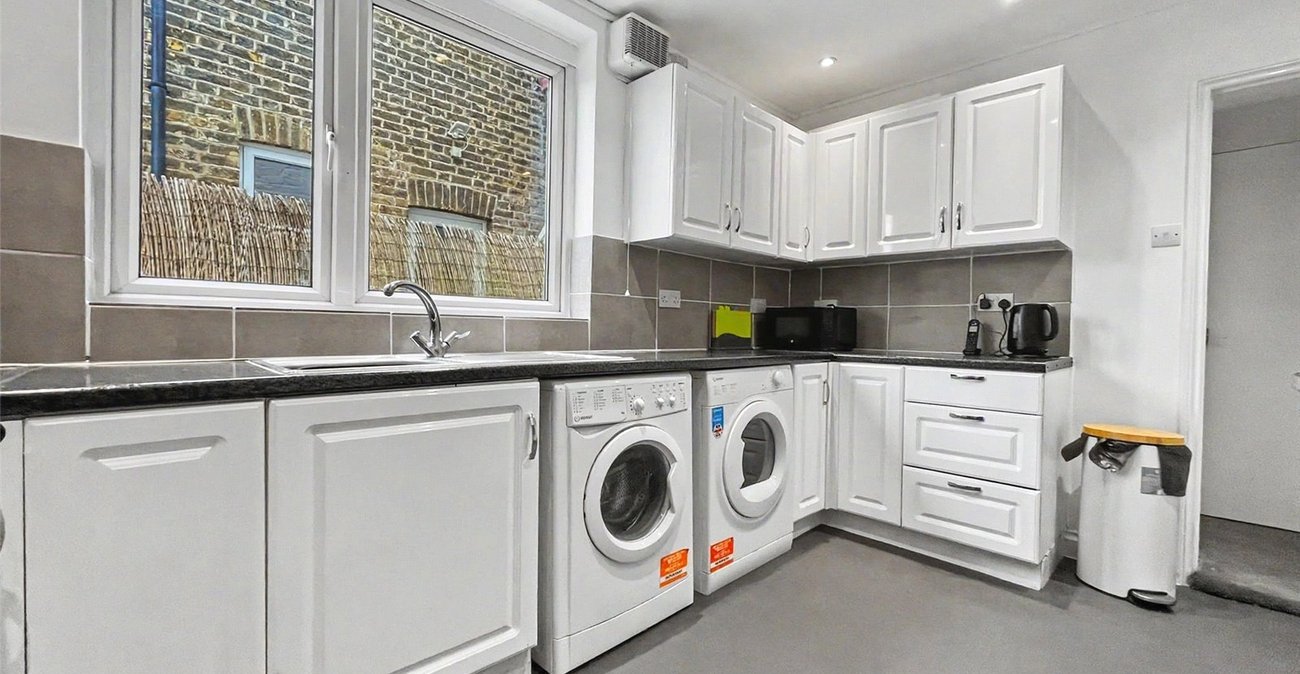 3 bedroom house for sale in Gillingham | Robinson Michael & Jackson