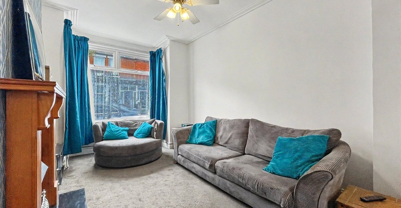 3 bedroom house for sale in Gillingham | Robinson Michael & Jackson