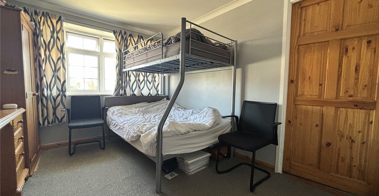 3 bedroom house for sale in Walderslade | Robinson Michael & Jackson