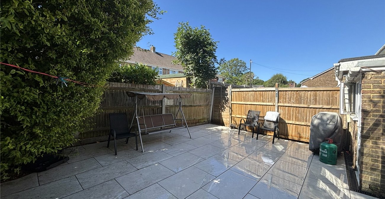 3 bedroom house for sale in Walderslade | Robinson Michael & Jackson