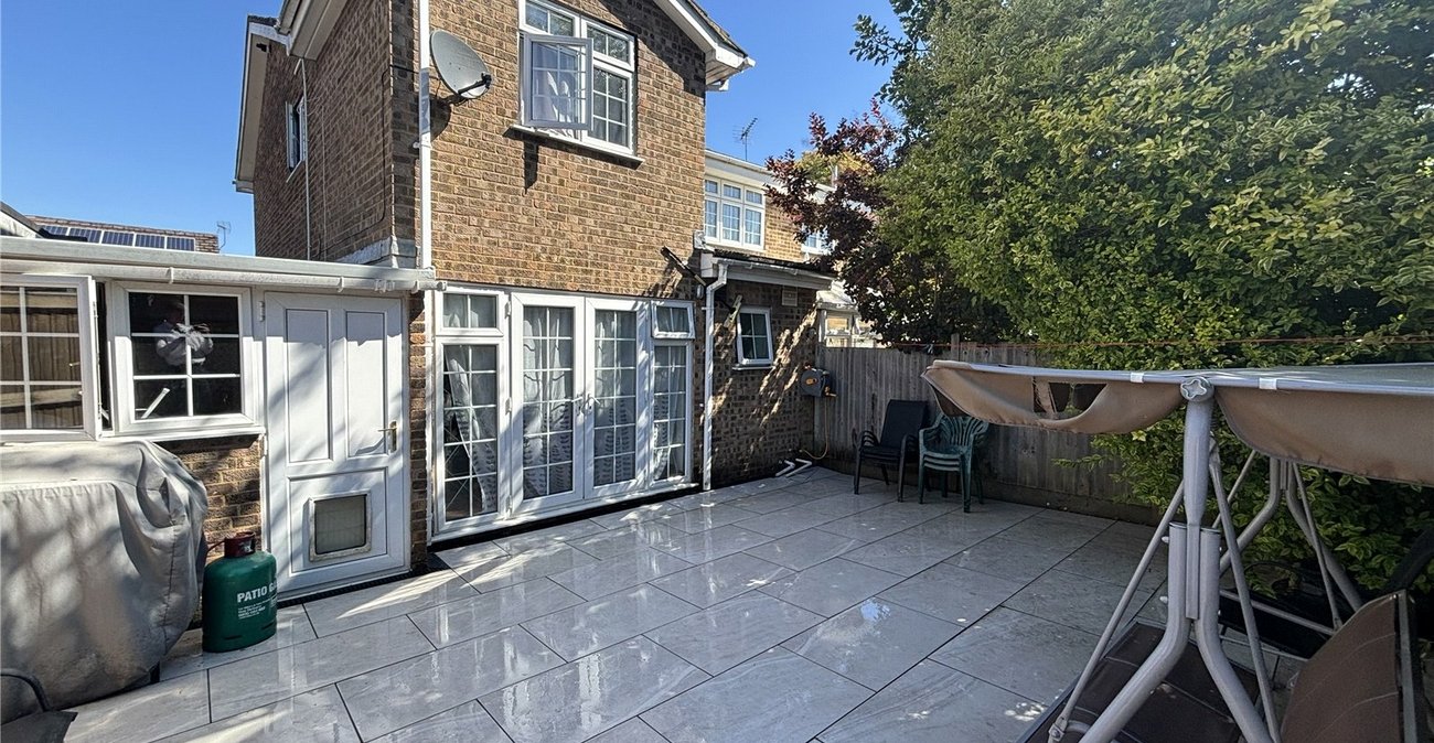 3 bedroom house for sale in Walderslade | Robinson Michael & Jackson