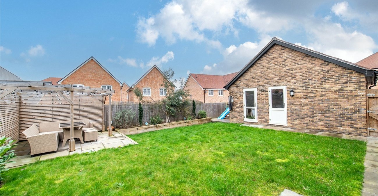 3 bedroom house for sale in Chattenden | Robinson Michael & Jackson