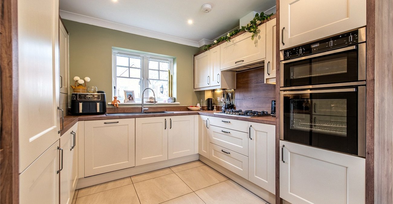 3 bedroom house for sale in Chattenden | Robinson Michael & Jackson