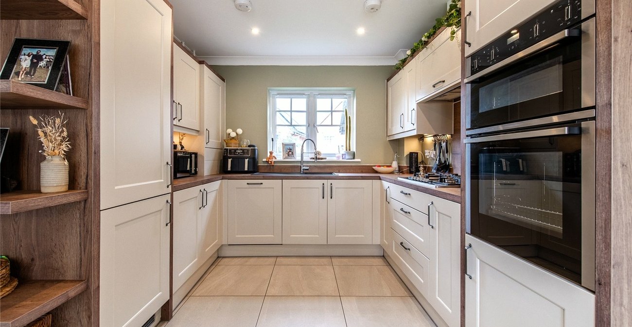 3 bedroom house for sale in Chattenden | Robinson Michael & Jackson