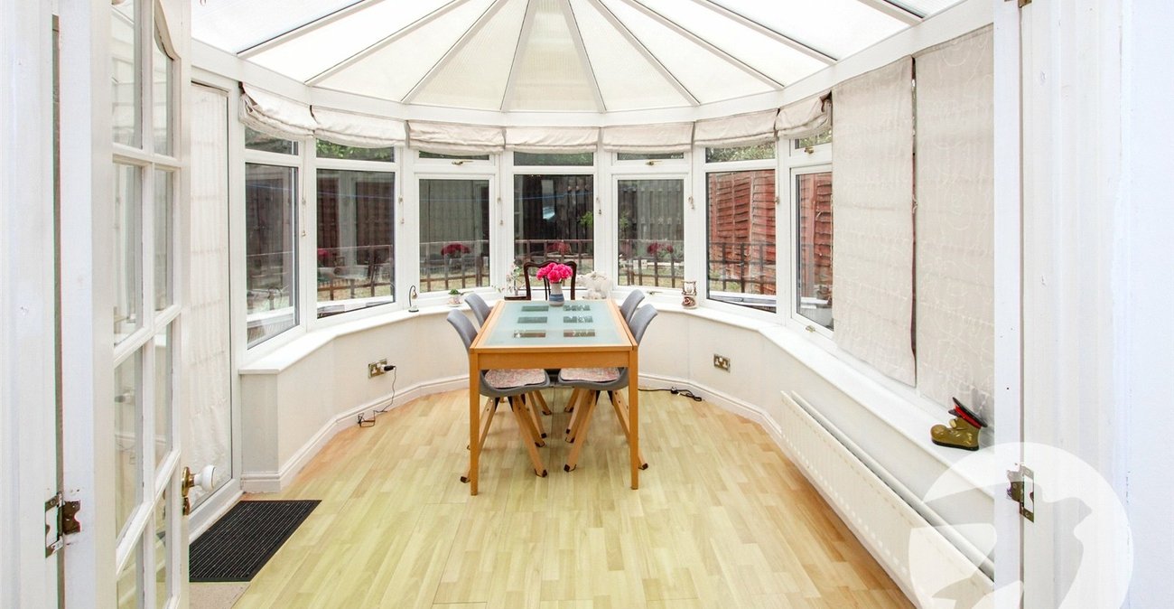 3 bedroom house for sale in Old Farm Park | Robinson Jackson