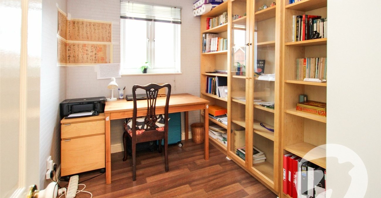 3 bedroom house for sale in Old Farm Park | Robinson Jackson