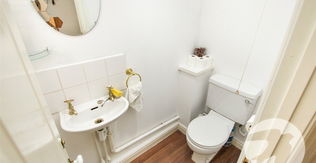 3 bedroom house for sale in Old Farm Park | Robinson Jackson