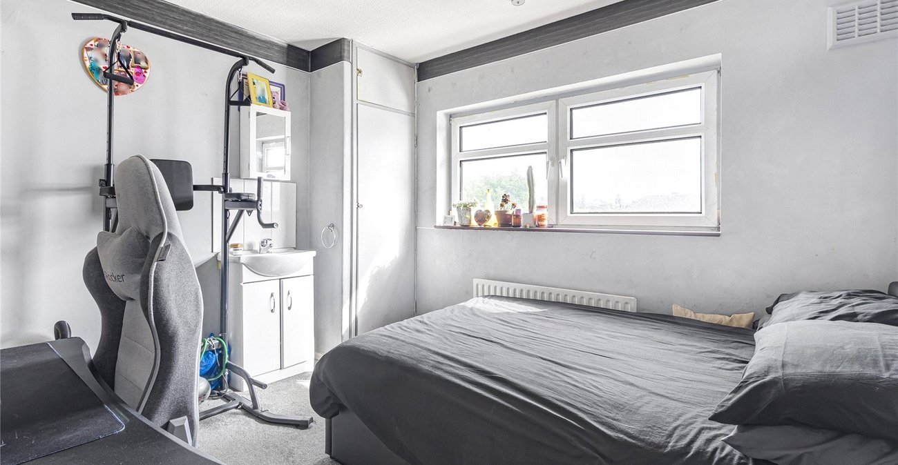 4 bedroom house for sale in Welling | Robinson Jackson