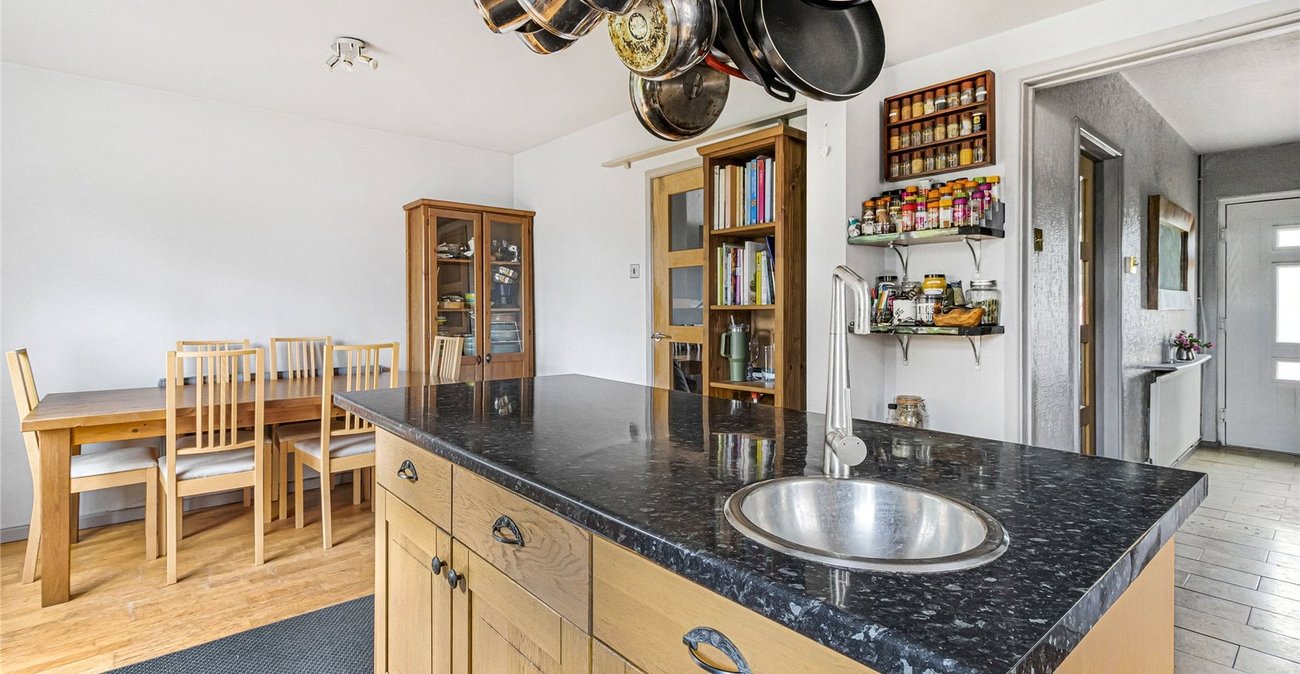 4 bedroom house for sale in Welling | Robinson Jackson