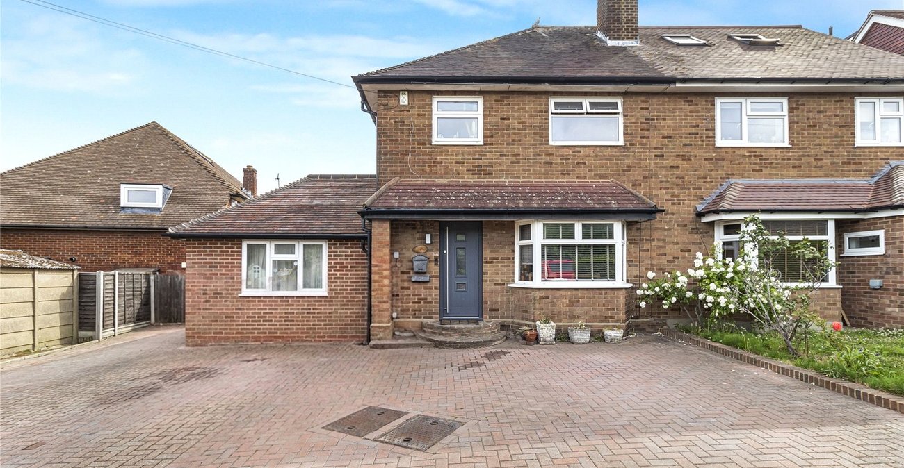 4 bedroom house for sale in Welling | Robinson Jackson