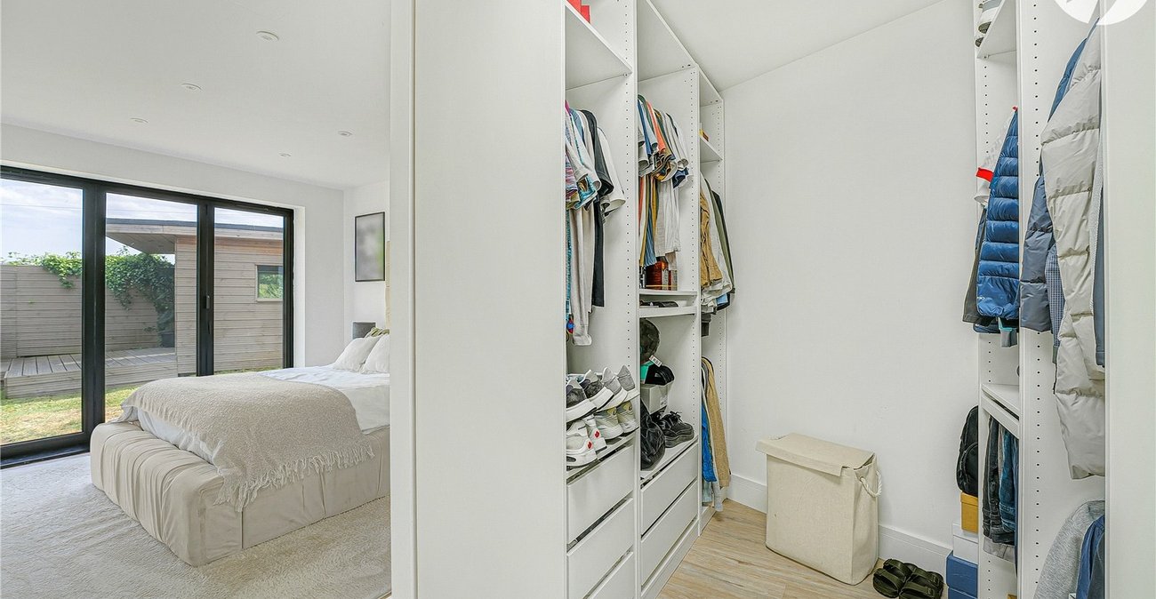 5 bedroom bungalow for sale in Sutton At Hone | Robinson Jackson