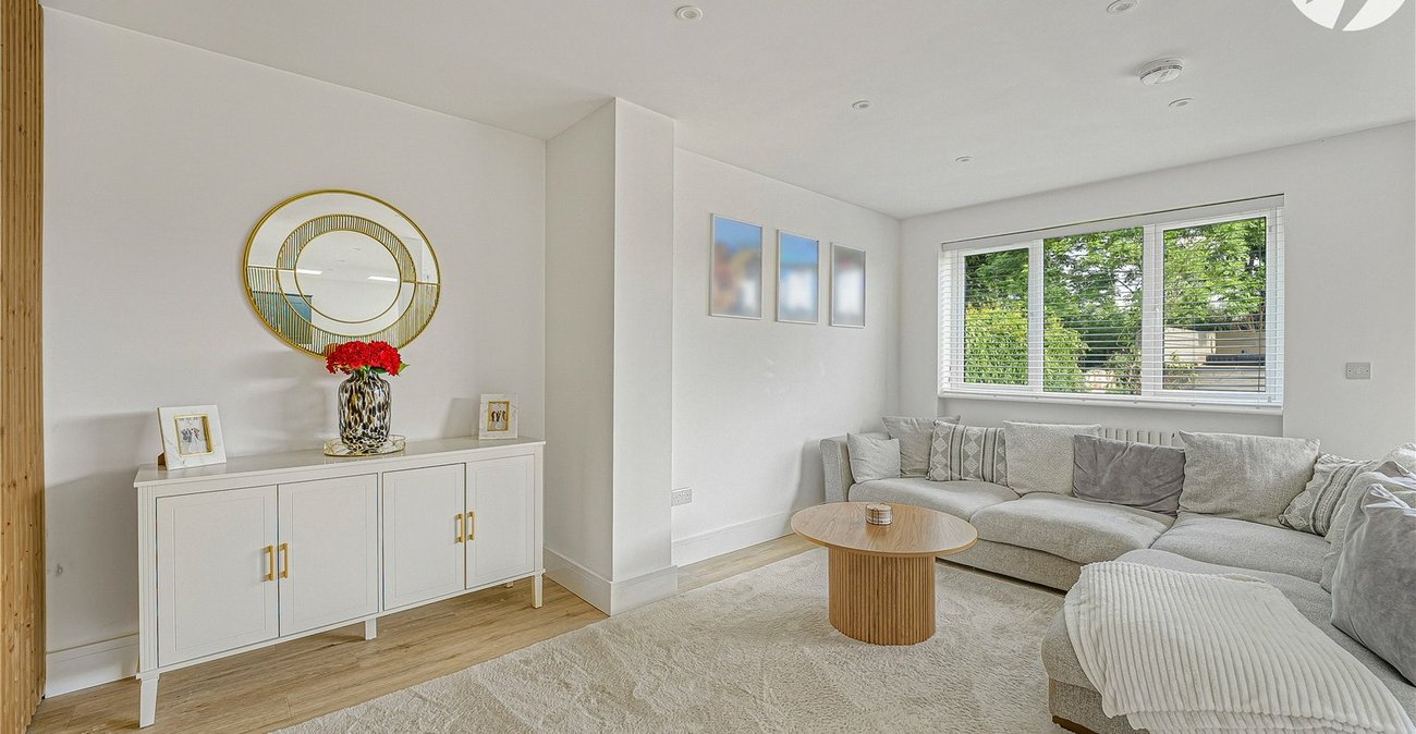 5 bedroom bungalow for sale in Sutton At Hone | Robinson Jackson