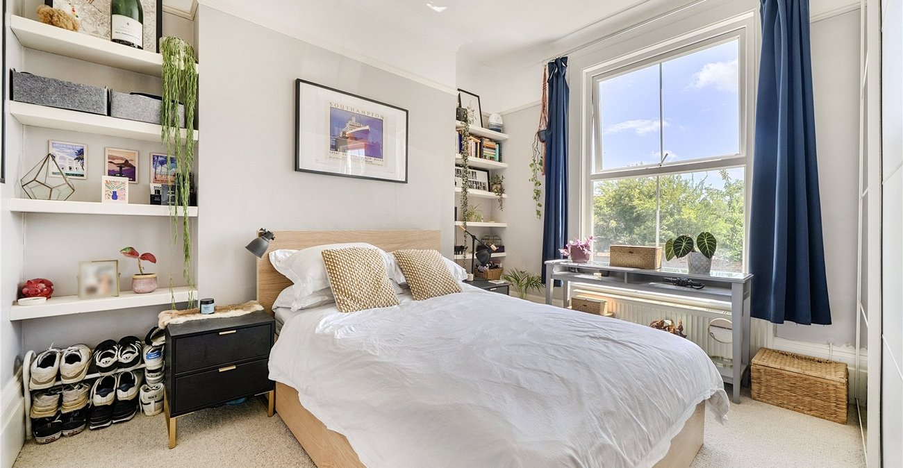 2 bedroom property for sale in Sydenham | Robinson Jackson